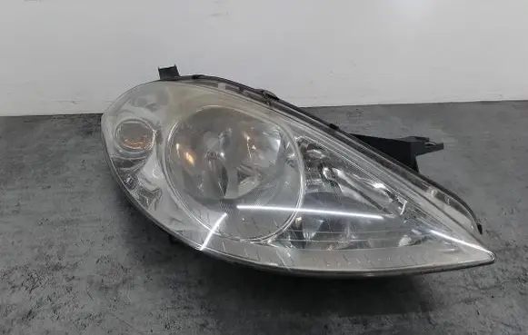 Mercedes-Benz A W169 Headlight/headlamp A1698200261