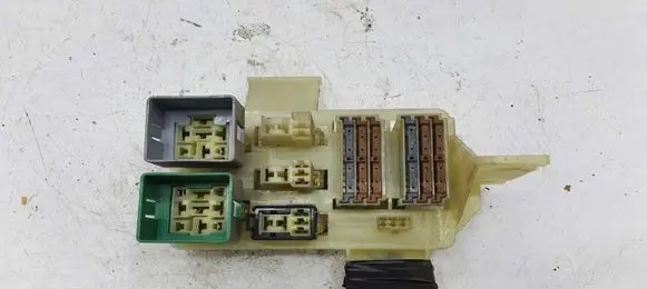 Mitsubishi Space Star Fuse module NOCODE