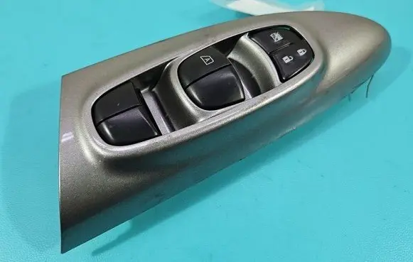 Nissan Juke I F15 Electric window control switch 25401-1KA0B IMPRK1481722