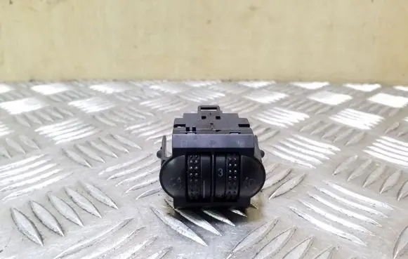 Headlight level height control switch