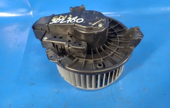 Toyota Camry Heater fan/blower 871030E040