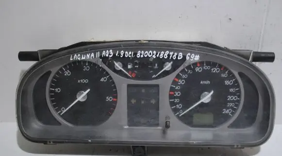 Renault Laguna II Speedometer (instrument cluster) 8200218878