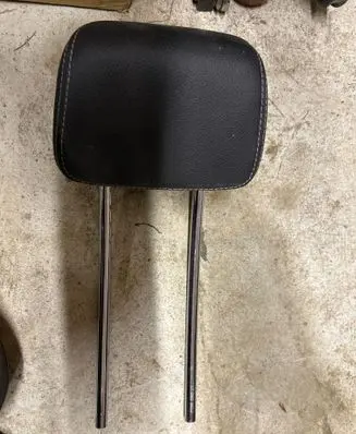 Mercedes-Benz E W213 Rear seat headrest 172050612