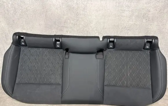 Audi Q4 e-tron Rear seat 89A971365 82G963554