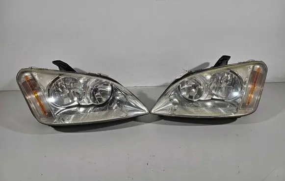 Ford Focus C-MAX Headlights/headlamps set 103419012033