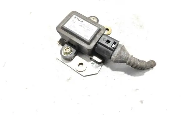 Audi A4 S4 B5 8D ESP acceleration yaw rate sensor 0265005213 0002120