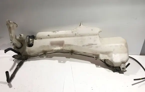 Mitsubishi Pajero Windshield washer fluid reservoir/tank HLC37055 E13010159