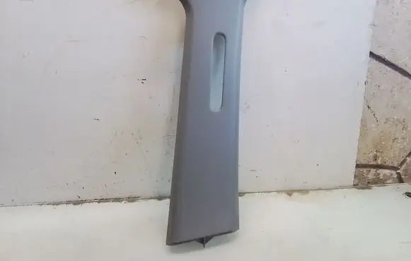 Suzuki Ignis (B) pillar trim (top)