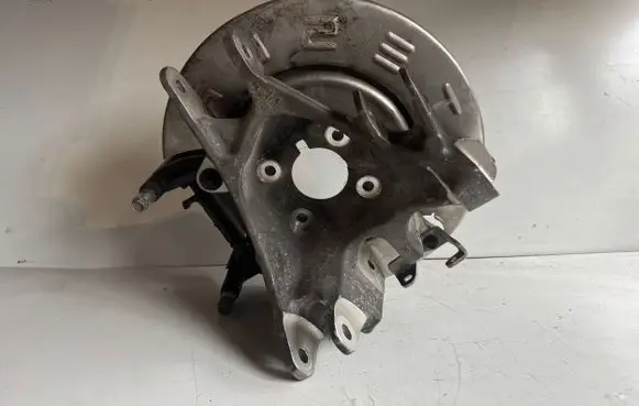 Tesla Model X Rear wheel hub 102741600D B1VEH0060092