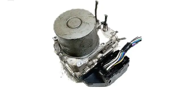 Toyota Urban Cruiser (XP110) ABS Pump 44540-52150