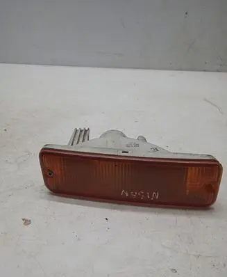 Nissan Cherry N12 Front indicator light 3166