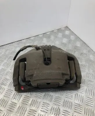 BMW 5 GT F07 Front brake caliper
