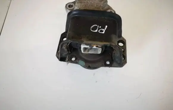 Citroen C4 II Engine mount bracket 9636583980 9676819780