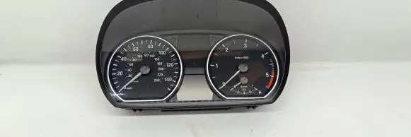 BMW 1 E81 E87 Speedometer (instrument cluster) 1041568