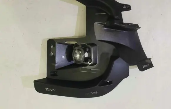 Ford Puma Front bumper mounting bracket