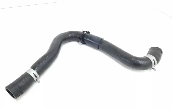 Toyota RAV 4 (XA40) Engine coolant pipe/hose
