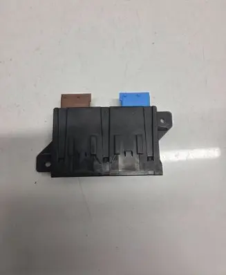Peugeot Partner III Tow bar trailer control unit/module 9810050080 ZR1834005542 28491427