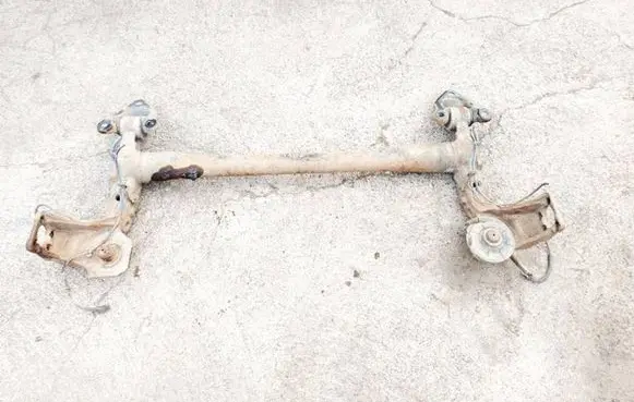 Opel Astra G Rear subframe 