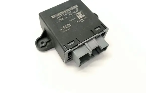 Ford Fusion II Door control unit/module JU5T14B534AB JU5T14B534