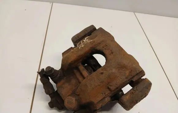 BMW X5 E53 Rear brake caliper