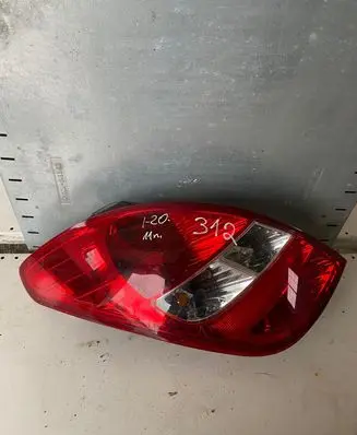 Hyundai i20 (PB PBT) Rear/tail lights 924011J000