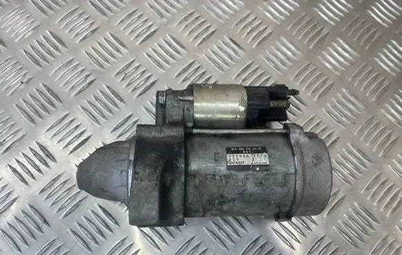 Mercedes-Benz E W212 Starter motor A0061514501