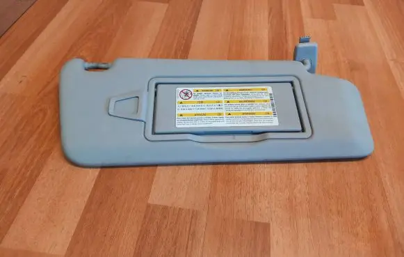 Mercedes-Benz C W204 Sun visor A2048104610 A2048101400 A20481046107F59