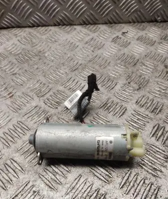 Seat adjustment motor