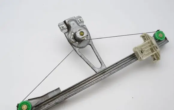 Volkswagen Polo III 6N 6N2 6NF Rear door manual window regulator 6N4839402