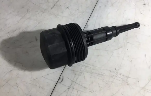 Mercedes-Benz Sprinter W906 Oil filter cover A6111800010