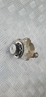 Isuzu D-Max Vacuum pump