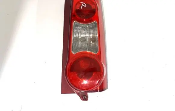 Rear/tail lights