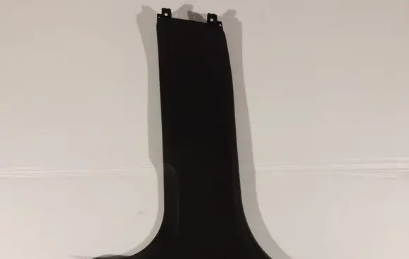 (B) pillar trim (bottom)