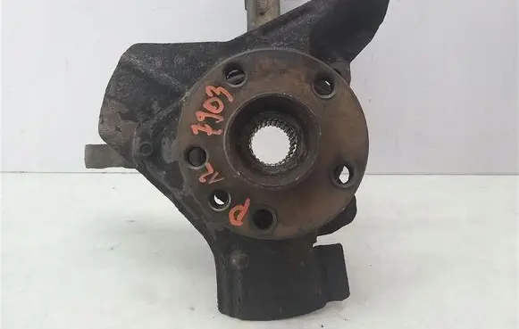 Citroen Jumpy Front wheel hub spindle knuckle