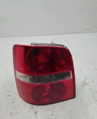 Volkswagen Touran I Rear/tail lights