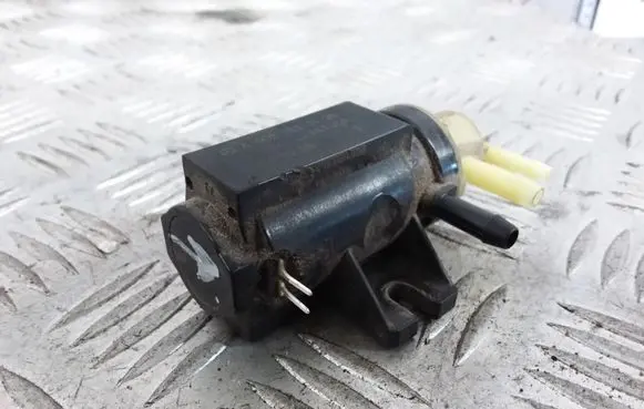 Mercedes-Benz Sprinter W906 Turbo solenoid valve A0091533128