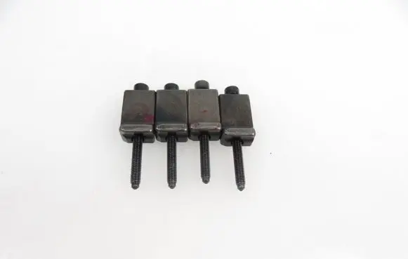 Audi A4 S4 B7 8E 8H Fuel Injector clamp holder 