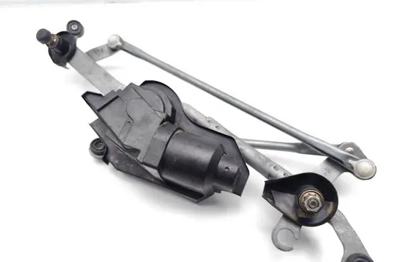 Front wiper linkage and motor