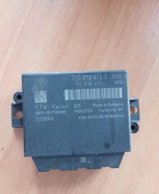 Volkswagen Transporter - Caravelle T6 Parking PDC control unit/module 7E0919475T