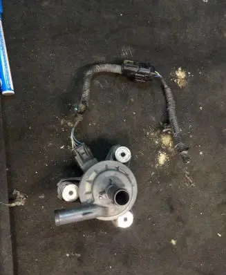 Toyota Prius (XW30) Water pump G904047090