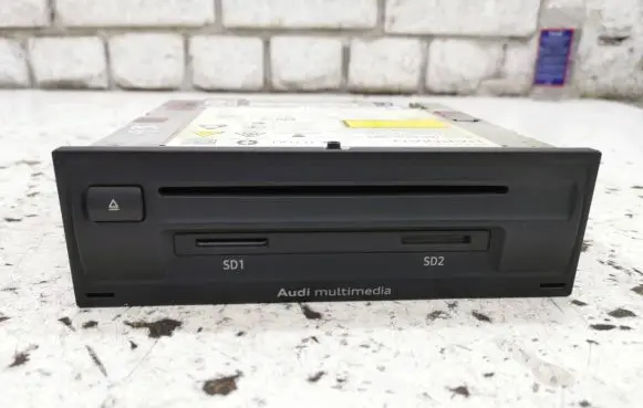 Audi A3 S3 8V Navigation unit CD/DVD player 8V0035043D 8V0035043J 1585900B01