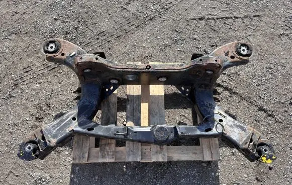 Dodge Charger Rear beam 