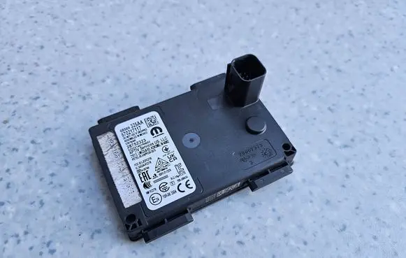 Maserati Grecale Distronic sensor radar 670217117