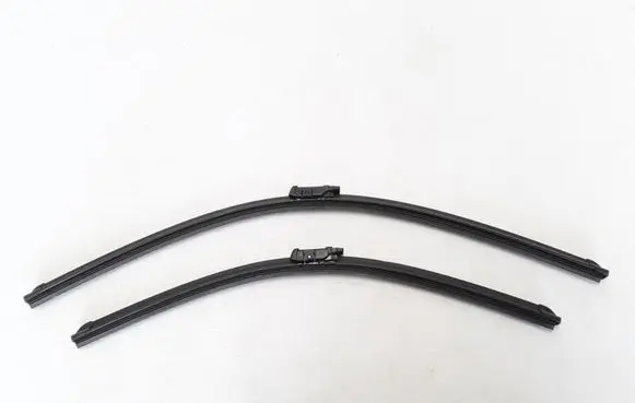 Volvo XC90 Front wiper blade arm