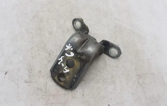 Nissan X-Trail T30 Rear door lower hinge NOCODE