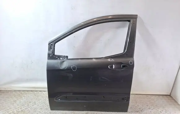 Ford Turneo Courier Front door