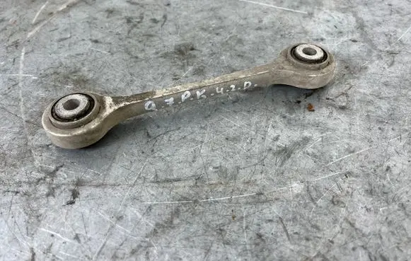 Audi Q7 4L Front anti-roll bar/stabilizer link 