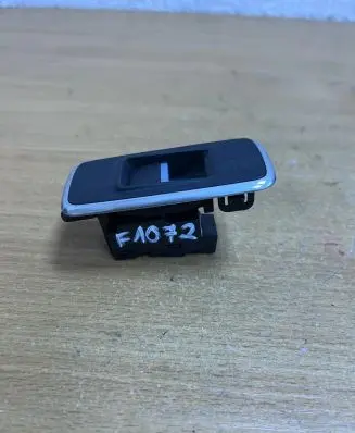 Jaguar F-Pace Other switches/knobs/shifts 059052 F1072