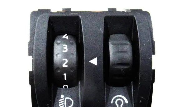 Renault Captur Light switch 251900567R A14547 190130
