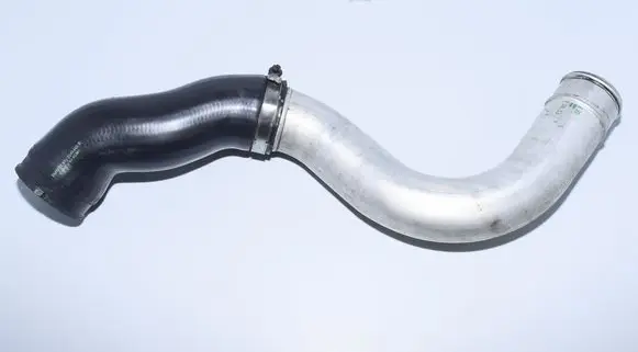 BMW 5 E39 Intercooler hose/pipe 2249669